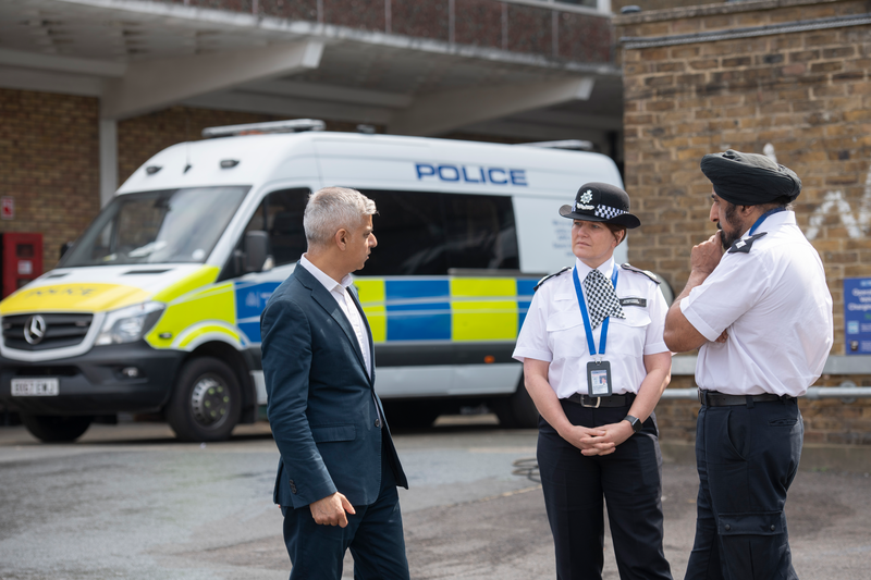 Hope big cuts to Met Police numbers could still be avoided - Haringey ...